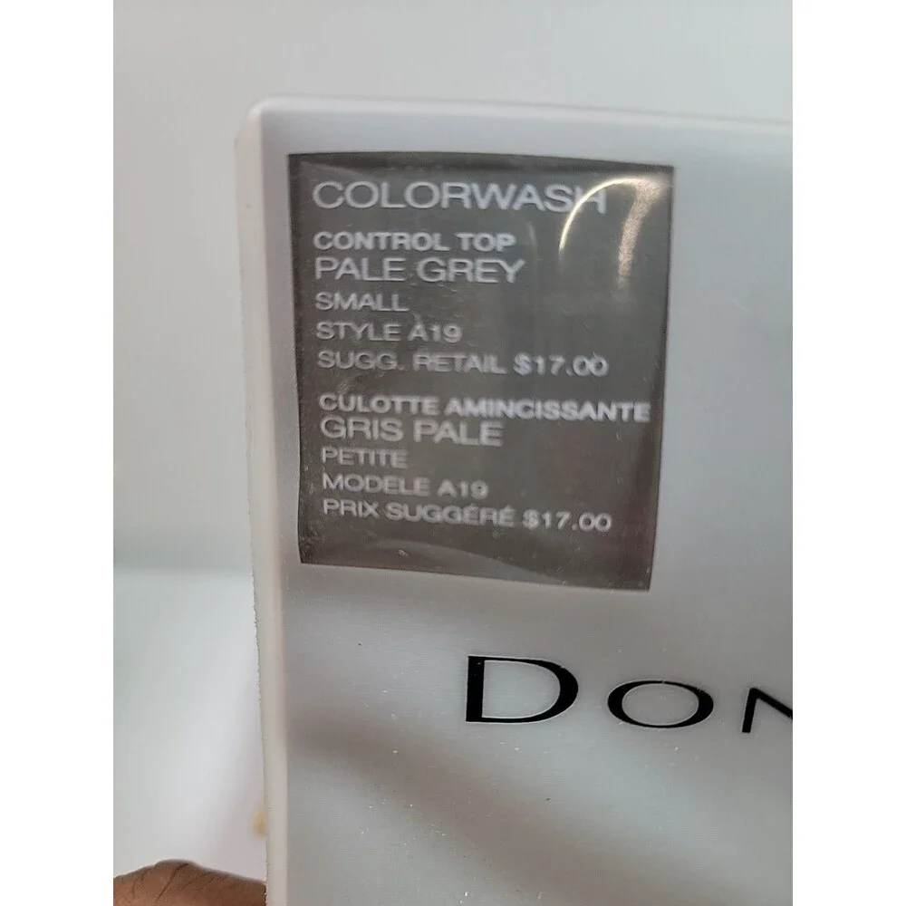 Donna Karan New York The Nudes Colorwash Pantyhose  Small Pale Grey A19